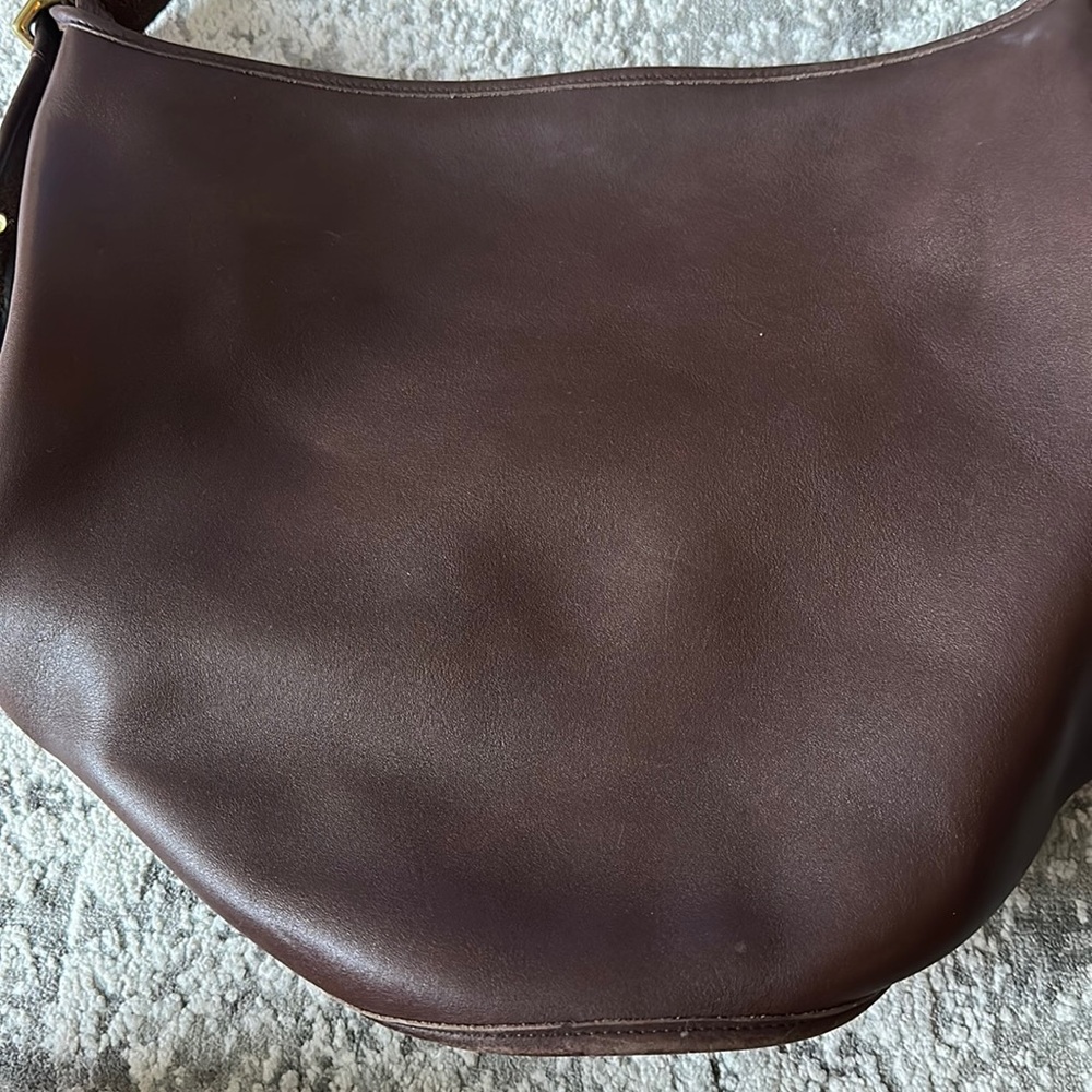 Vintage leather coach bucket bag
